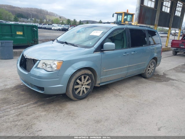 Продажа на аукционе авто 2009 Chrysler Town & Country Touring, vin: 2A8HR54109R675741, номер лота: 44784215
