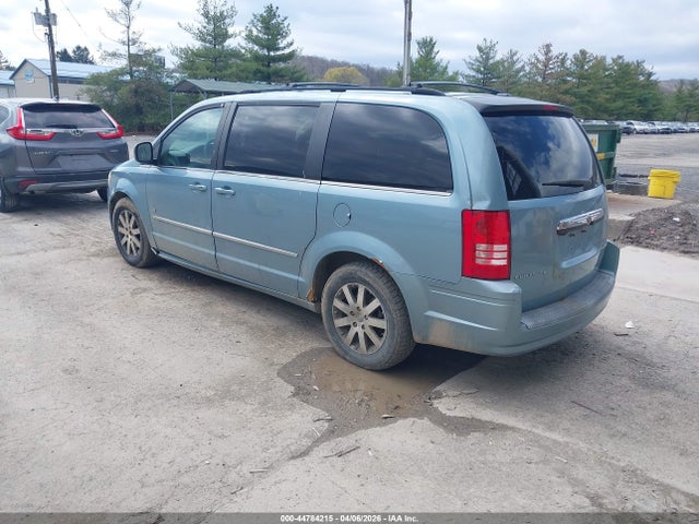 Продажа на аукционе авто 2009 Chrysler Town & Country Touring, vin: 2A8HR54109R675741, номер лота: 44784215