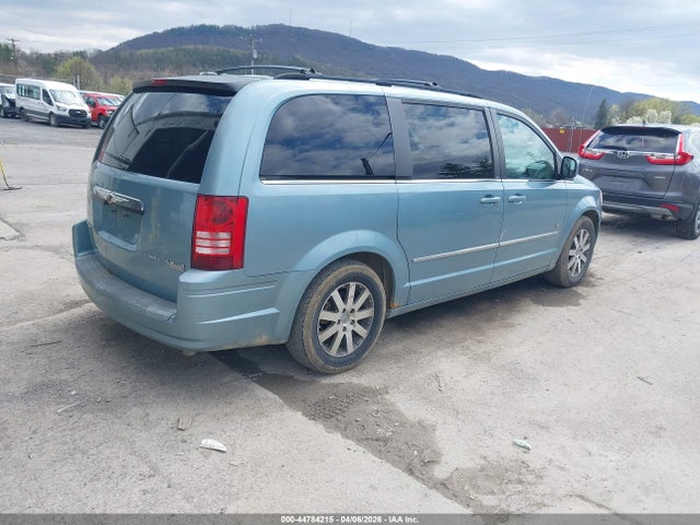 Продажа на аукционе авто 2009 Chrysler Town & Country Touring, vin: 2A8HR54109R675741, номер лота: 44784215