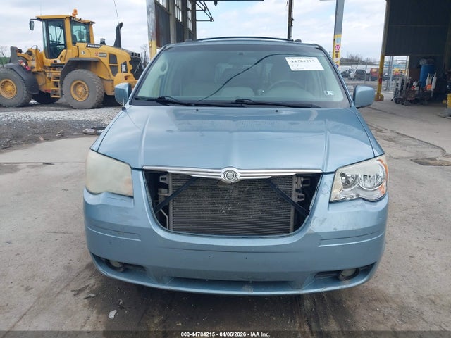 Продажа на аукционе авто 2009 Chrysler Town & Country Touring, vin: 2A8HR54109R675741, номер лота: 44784215