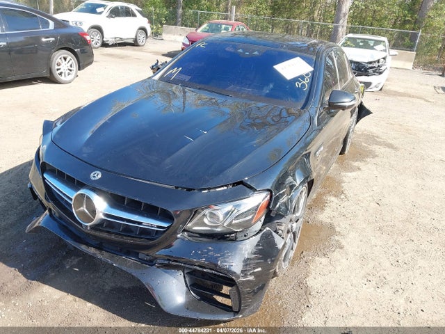 2018 Mercedes-benz Amg E 63 S 4matic მანქანა იყიდება აუქციონზე, vin: WDDZF8KB4JA333368, აუქციონის ნომერი: 44784231