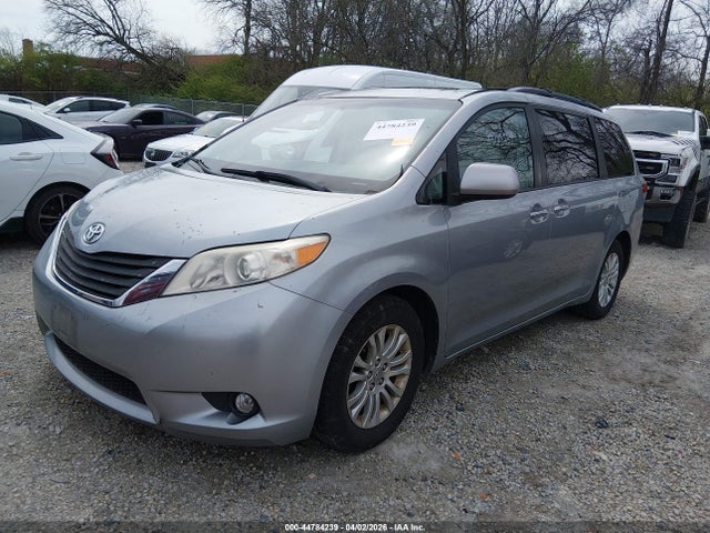 Продаж на аукціоні авто 2011 Toyota Sienna Xle V6, vin: 5TDYK3DC0BS095257, номер лоту: 44784239