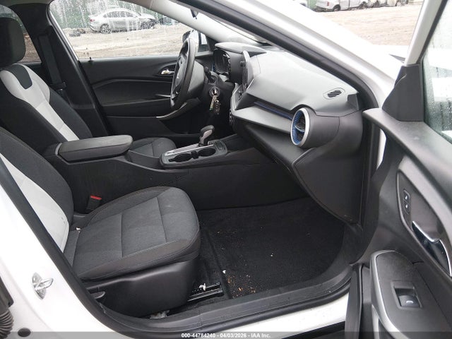 KL77LFE23RC006970 Chevrolet Trax Fwd Sp