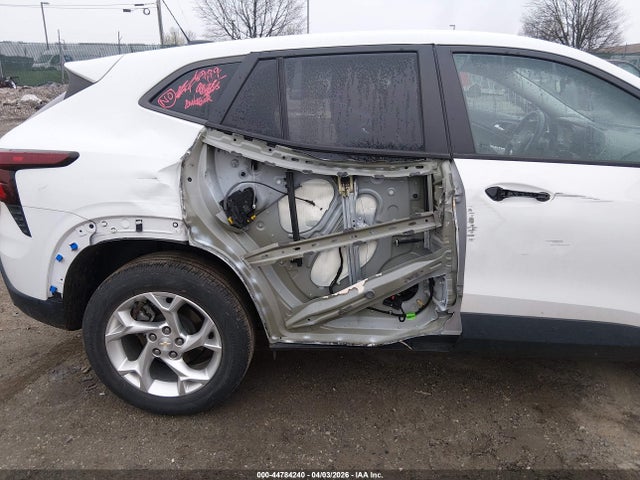 KL77LFE23RC006970 Chevrolet Trax Fwd Sp