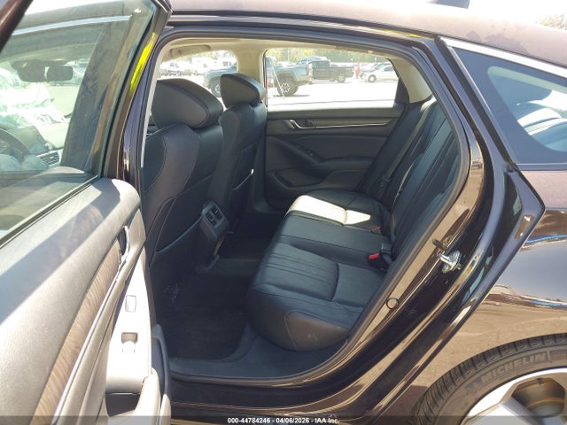 Honda Accord Touring 2018 1HGCV1F99JA102856 Image 8