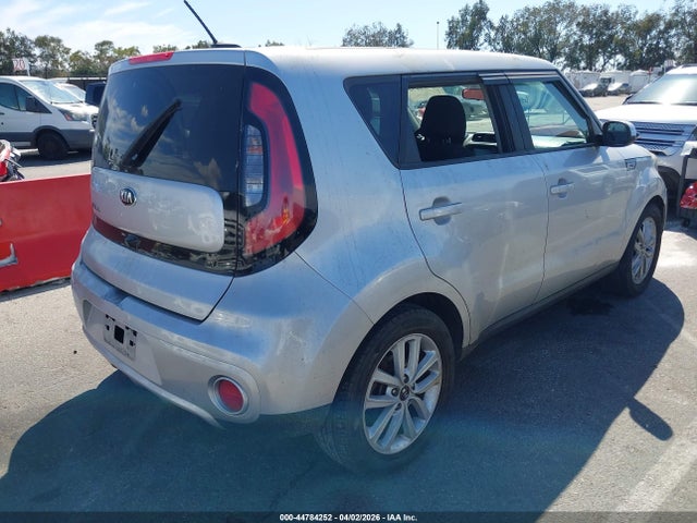 KIA SOUL + 2019 KNDJP3A52K7655735 Image 4
