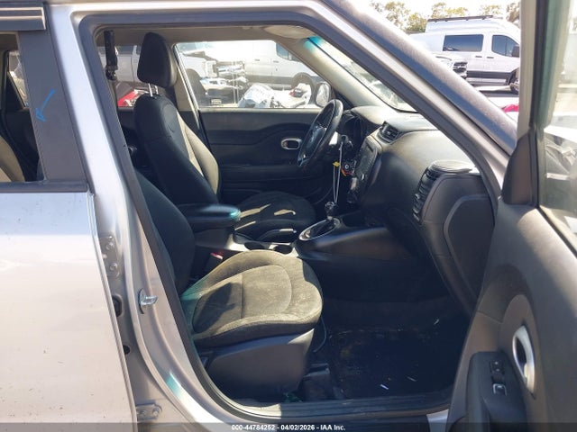 KIA SOUL + 2019 KNDJP3A52K7655735 Image 5