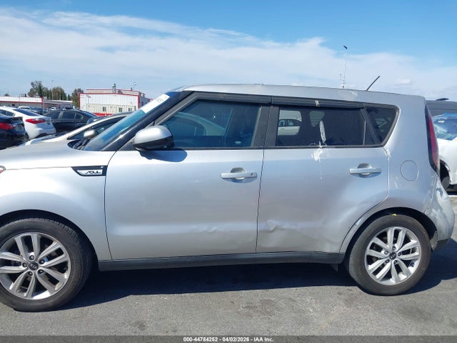 KIA SOUL + 2019 KNDJP3A52K7655735 Image 6