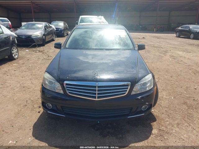 44784268 :رقم المزاد ، WDDGF5EB1BF637456 vin ، 2011 Mercedes-benz C 300 Luxury مزاد بيع