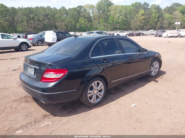 44784268 :رقم المزاد ، WDDGF5EB1BF637456 vin ، 2011 Mercedes-benz C 300 Luxury مزاد بيع