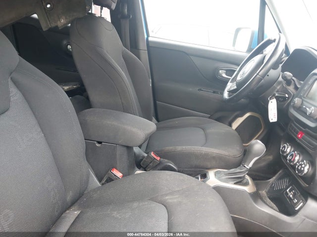 Продаж на аукціоні авто 2015 Jeep Renegade Latitude, vin: ZACCJABT7FPB81317, номер лоту: 44784304