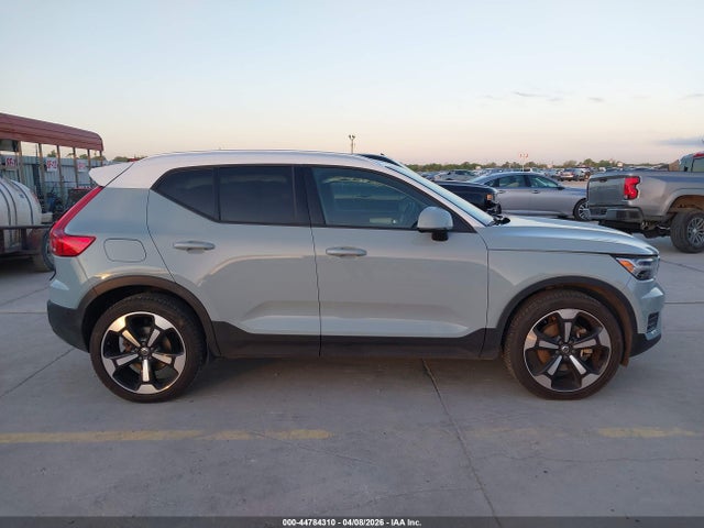 YV4162UK3K2127372 Volvo Xc40 T5 Momentum