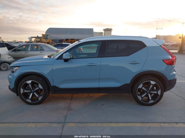 YV4162UK3K2127372 Volvo Xc40 T5 Momentum