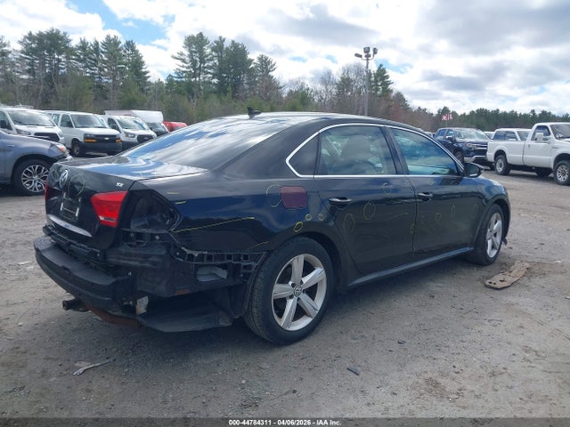 Aukcja sprzedaży 2012 Volkswagen Passat 2.5l Se, vin: 1VWBP7A3XCC044979, numer aukcji: 44784311