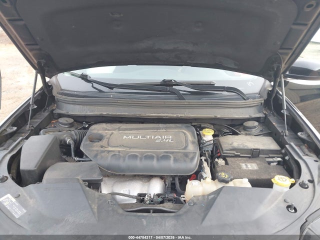 44784317 :رقم المزاد ، 1C4PJMLB2KD188919 vin ، 2019 Jeep Cherokee Latitude Plus 4x4 مزاد بيع