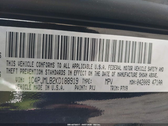 44784317 :رقم المزاد ، 1C4PJMLB2KD188919 vin ، 2019 Jeep Cherokee Latitude Plus 4x4 مزاد بيع