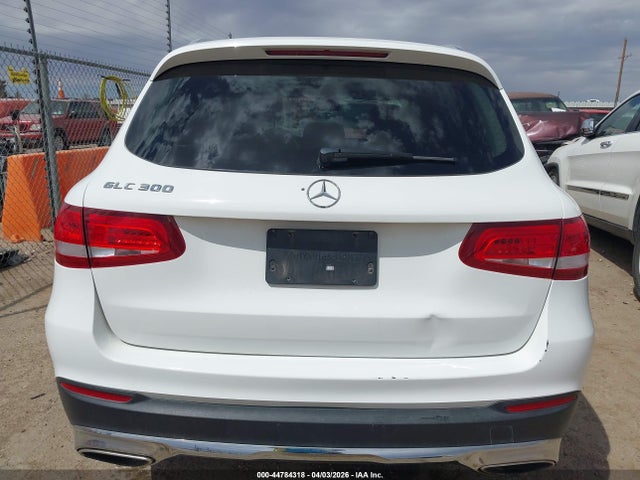 Продажа на аукционе авто 2017 Mercedes-benz Glc 300, vin: WDC0G4JB2HV008046, номер лота: 44784318