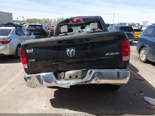 44784325 :رقم المزاد ، 3C6RR7LT4KG720158 vin ، 2019 Ram 1500 Classic Slt  4x4 5'7 Box مزاد بيع