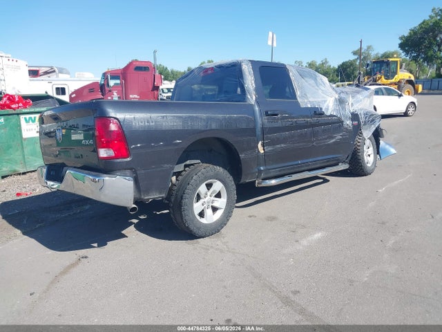 44784325 :رقم المزاد ، 3C6RR7LT4KG720158 vin ، 2019 Ram 1500 Classic Slt  4x4 5'7 Box مزاد بيع