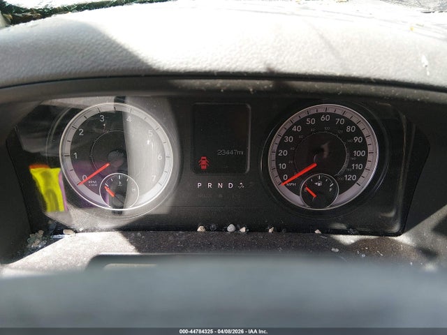 44784325 :رقم المزاد ، 3C6RR7LT4KG720158 vin ، 2019 Ram 1500 Classic Slt  4x4 5'7 Box مزاد بيع