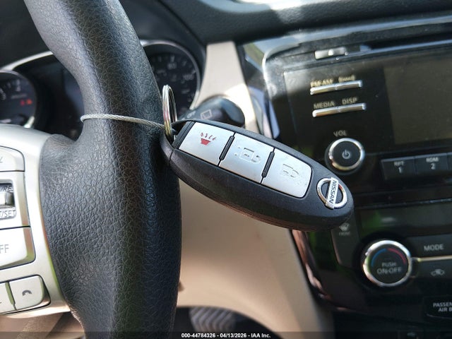 2016 Nissan Rogue Sv მანქანა იყიდება აუქციონზე, vin: KNMAT2MT0GP625463, აუქციონის ნომერი: 44784326