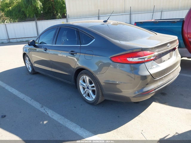 2018 FORD FUSION 3FA6P0HD2JR187746 Photo 2