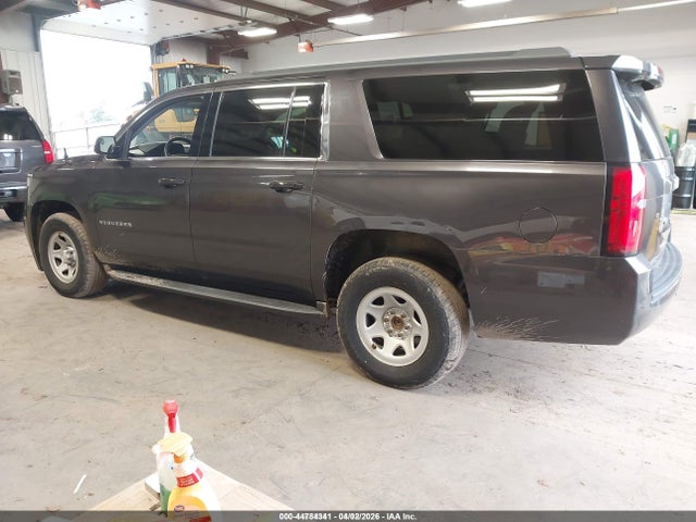 2018 CHEVROLET SUBURBAN 1GNSKKEC4JR316538 Photo 2