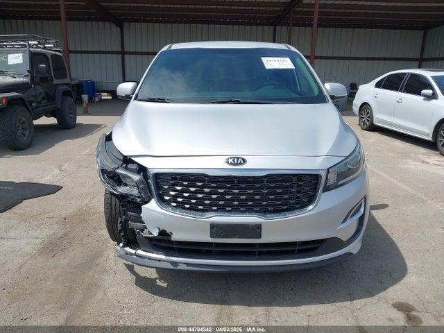 2020 Kia Sedona L მანქანა იყიდება აუქციონზე, vin: KNDMA5C11L6635455, აუქციონის ნომერი: 44784342