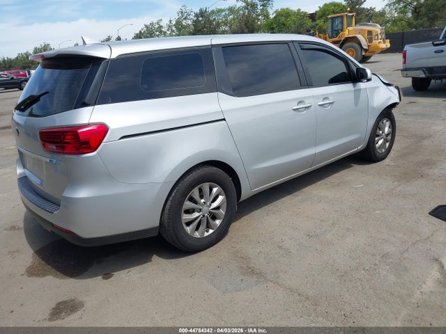2020 Kia Sedona L მანქანა იყიდება აუქციონზე, vin: KNDMA5C11L6635455, აუქციონის ნომერი: 44784342