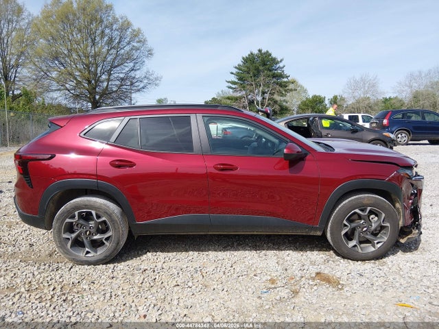 KL77LHE22RC243574 Chevrolet Trax Fwd Lt