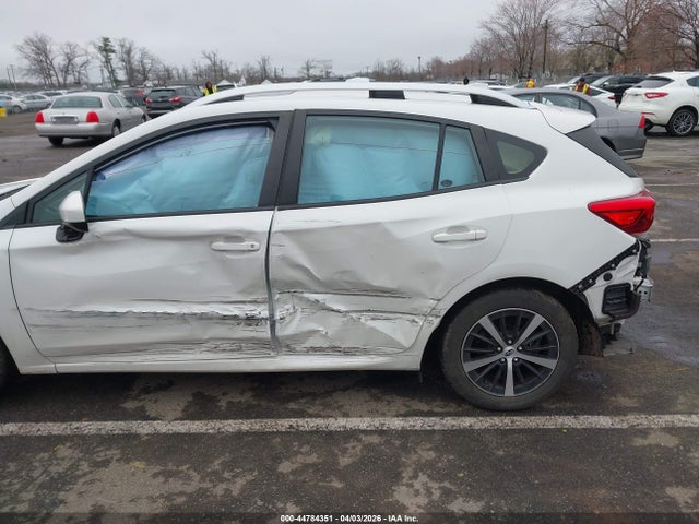 2022 Subaru Impreza Premium 5-door მანქანა იყიდება აუქციონზე, vin: 4S3GTAD61N3700271, აუქციონის ნომერი: 44784351