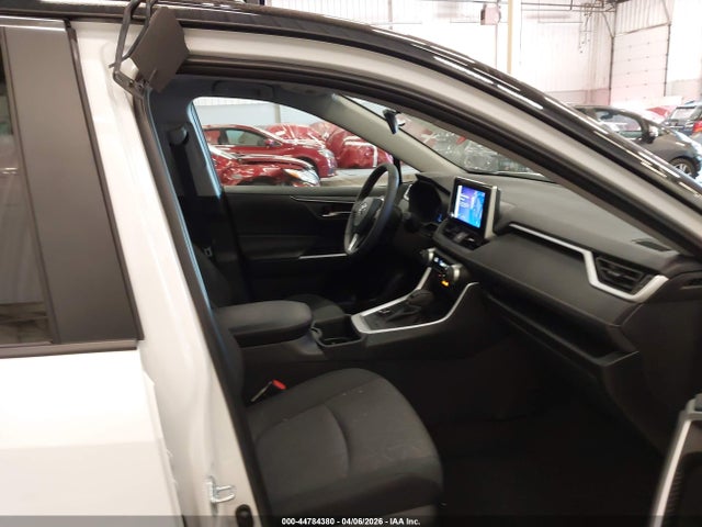 2T3UWRFV1SW282669 Toyota Rav4 Hybrid Woodland Edition