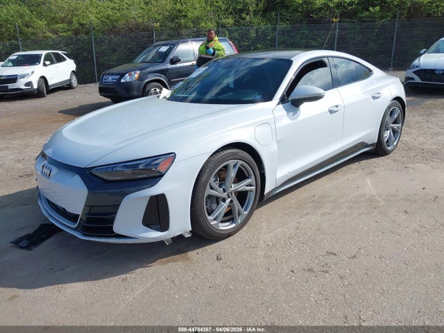 WAUFJBFWXR7003889 Audi E-tron Gt Premium Plus Quattro