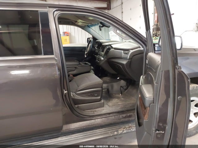 2018 CHEVROLET SUBURBAN 1GNSKKEC6JR316220 Photo 4