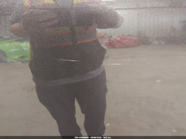 2018 CHEVROLET SUBURBAN 1GNSKKEC6JR316220 Photo 5