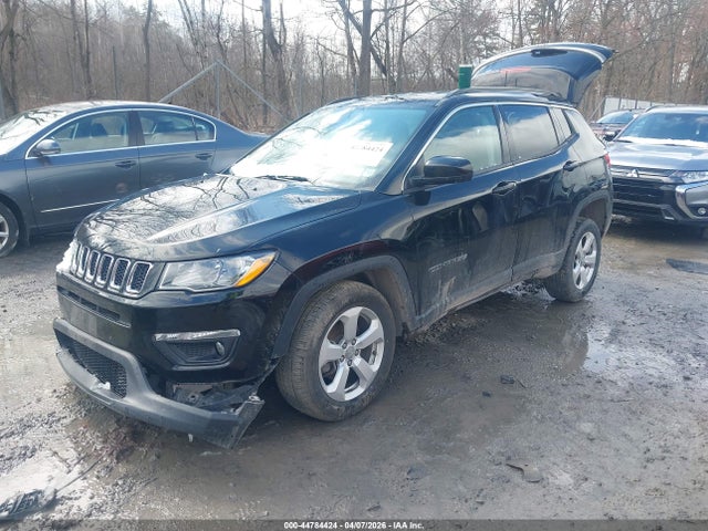 2020 Jeep Compass Latitude 4x4 მანქანა იყიდება აუქციონზე, vin: 3C4NJDBB0LT138590, აუქციონის ნომერი: 44784424