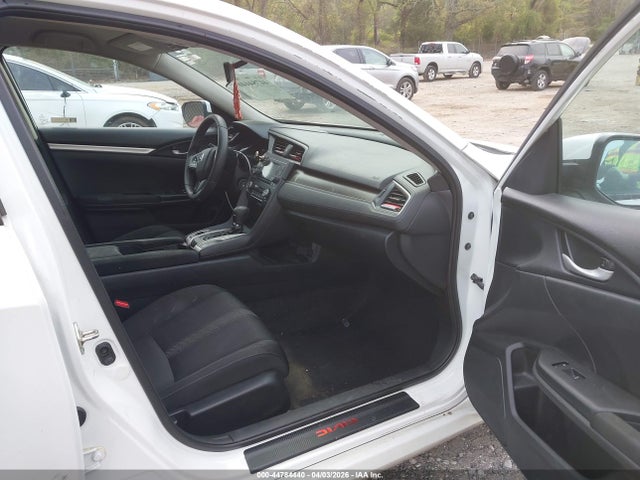 Honda Civic Lx 2019 19XFC2F60KE032157 Image 5