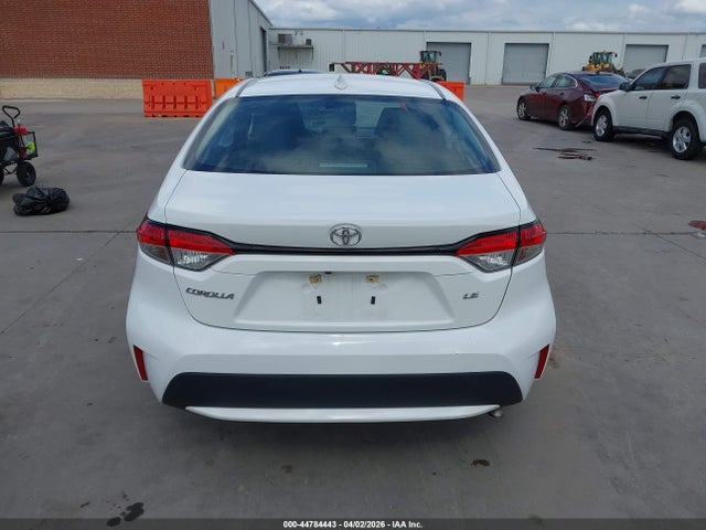 Продажа на аукционе авто 2022 Toyota Corolla Le, vin: 5YFEPMAE5NP363507, номер лота: 44784443