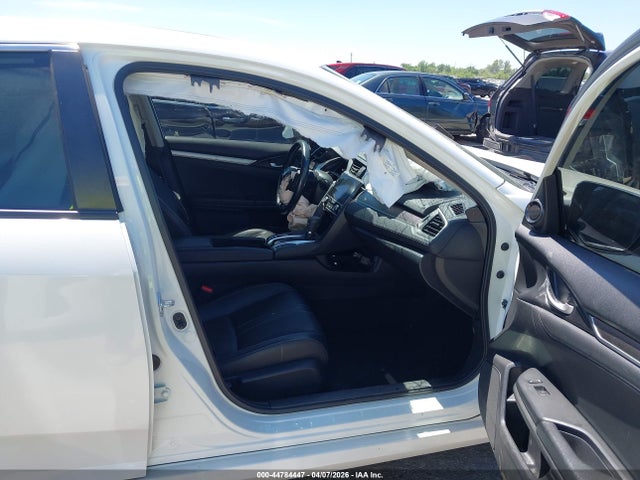 44784447 :رقم المزاد ، JHMFC1F76JX019641 vin ، 2018 Honda Civic Ex-l مزاد بيع