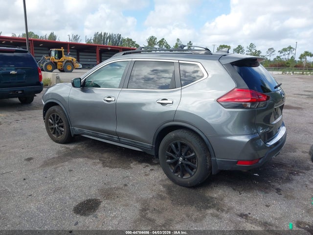 Aukcja sprzedaży 2017 Nissan Rogue Sv, vin: 5N1AT2MT0HC896379, numer aukcji: 44784486