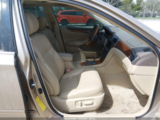 Продажа на аукционе авто 2005 Lexus Es 330, vin: JTHBA30G155100105, номер лота: 44784499