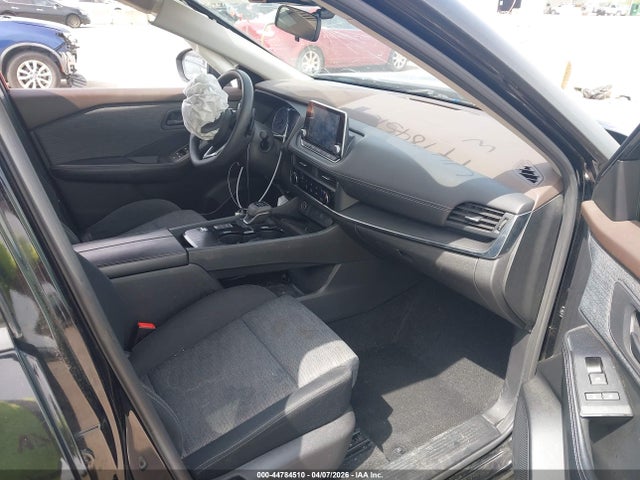 44784510 :رقم المزاد ، JN8AT3AA8MW006155 vin ، 2021 Nissan Rogue S Fwd مزاد بيع