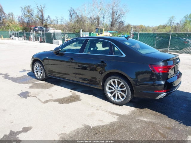 44784521 :رقم المزاد ، WAUENAF40KN001529 vin ، 2019 Audi A4 45 Premium مزاد بيع