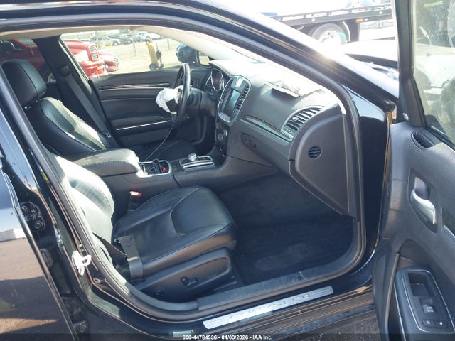 2016 CHRYSLER 300C 2C3CCAEG4GH128462 Photo 4