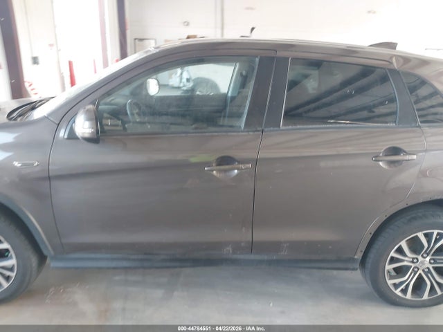 44784551 :رقم المزاد ، JA4AR3AU0JU016281 vin ، 2018 Mitsubishi Outlander Sport 2.0 Es مزاد بيع