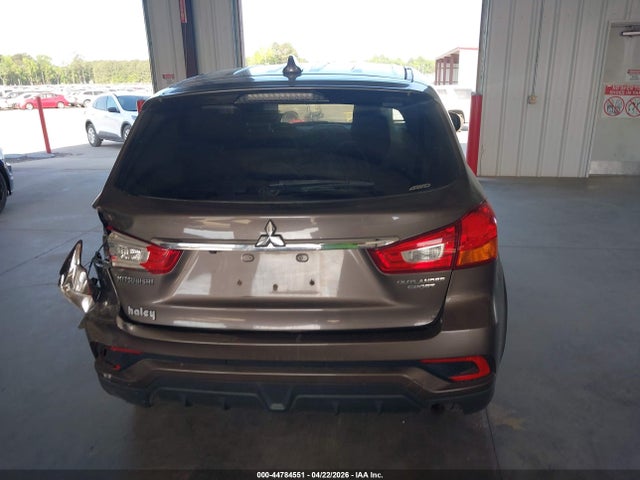 44784551 :رقم المزاد ، JA4AR3AU0JU016281 vin ، 2018 Mitsubishi Outlander Sport 2.0 Es مزاد بيع