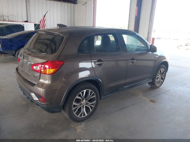 44784551 :رقم المزاد ، JA4AR3AU0JU016281 vin ، 2018 Mitsubishi Outlander Sport 2.0 Es مزاد بيع