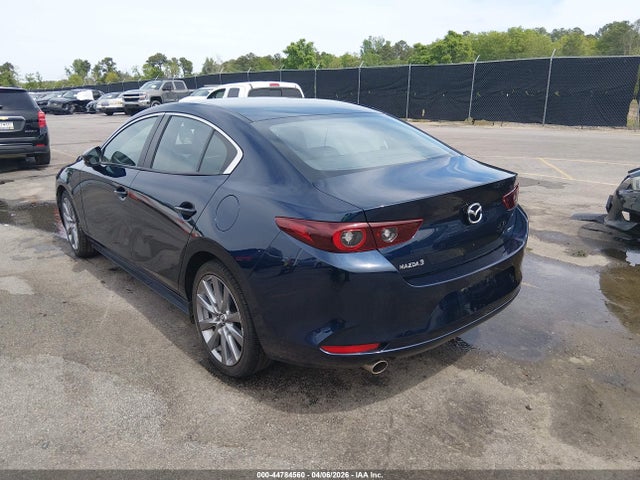Продаж на аукціоні авто 2022 Mazda Mazda3 Select, vin: 3MZBPABL8NM300260, номер лоту: 44784560