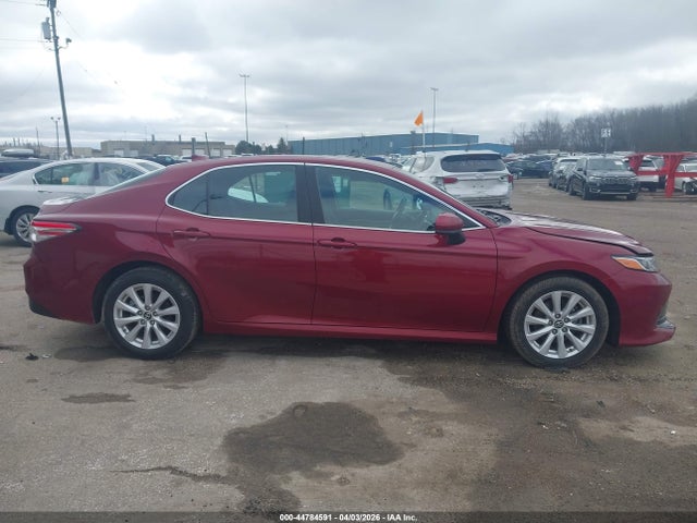 Toyota CAMRY LE 2019 4T1B11HK5KU249127 Image 13