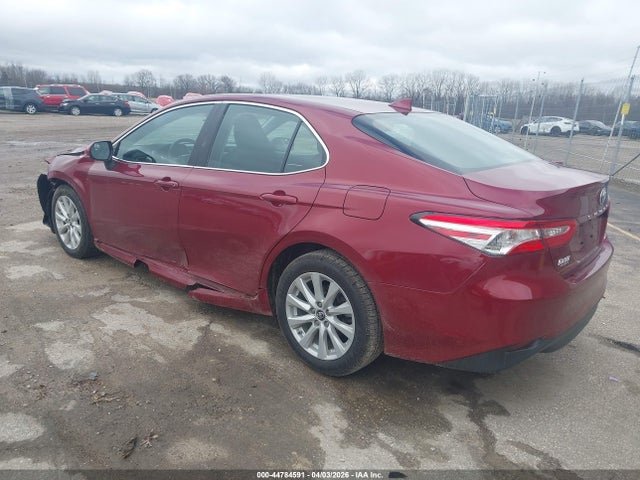 Toyota CAMRY LE 2019 4T1B11HK5KU249127 Image 3